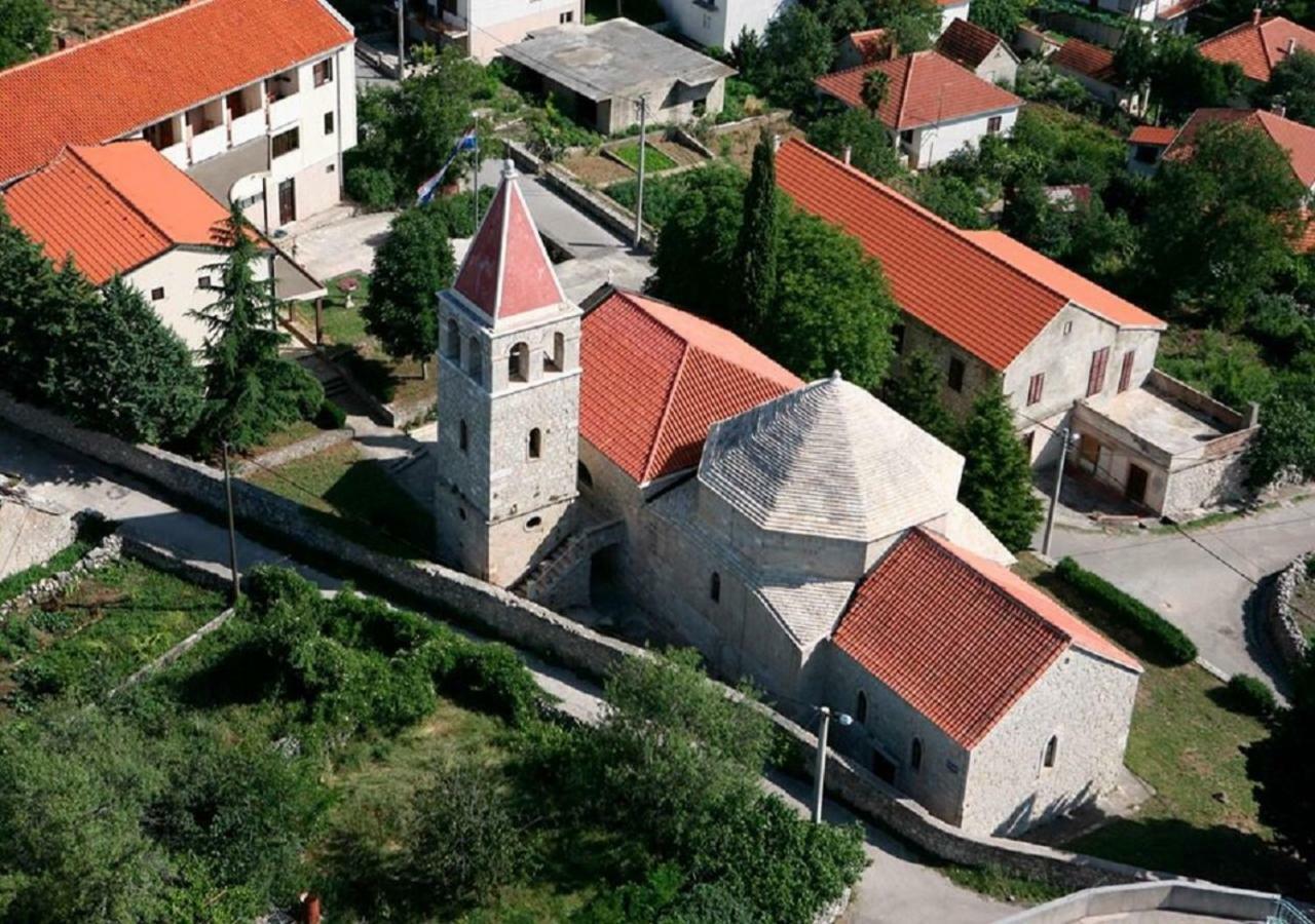 Holiday Home Goga Drnis Exterior photo